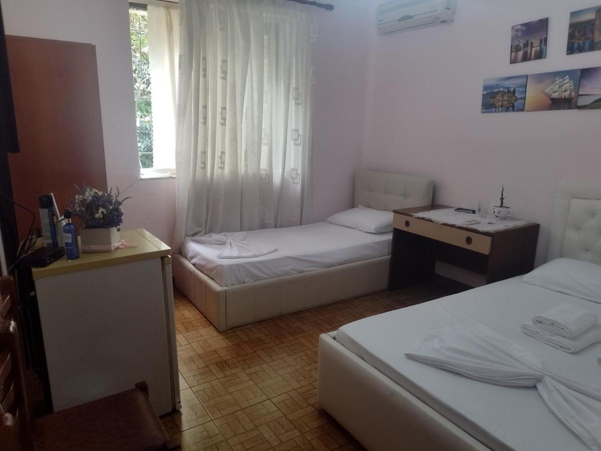 Guest Room Tirana Center 外观 照片